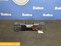 Стойка заднего стабилизатора
