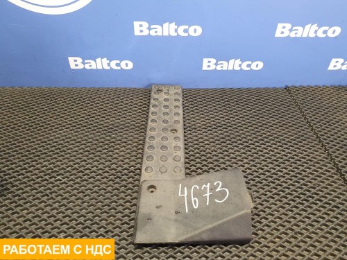 Накладка на порог левая